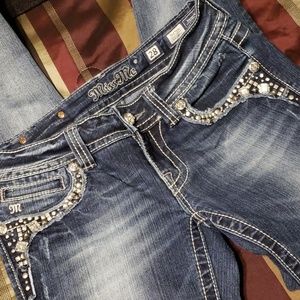 Miss me Jean's size 28